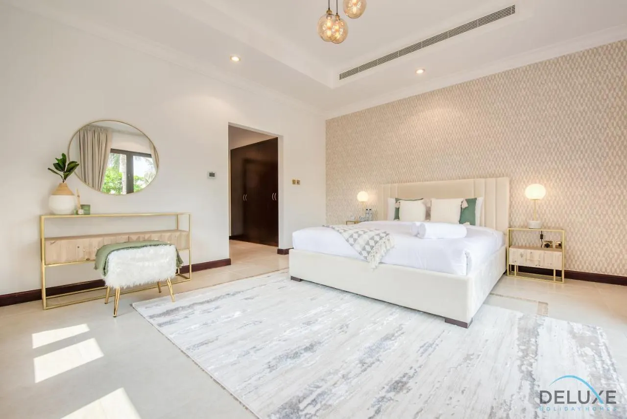 Splendid 5Br Villa At Canal Cove Palm Jumeirah By Deluxe Holiday Homes Dubai 0*,  United Arab Emirates