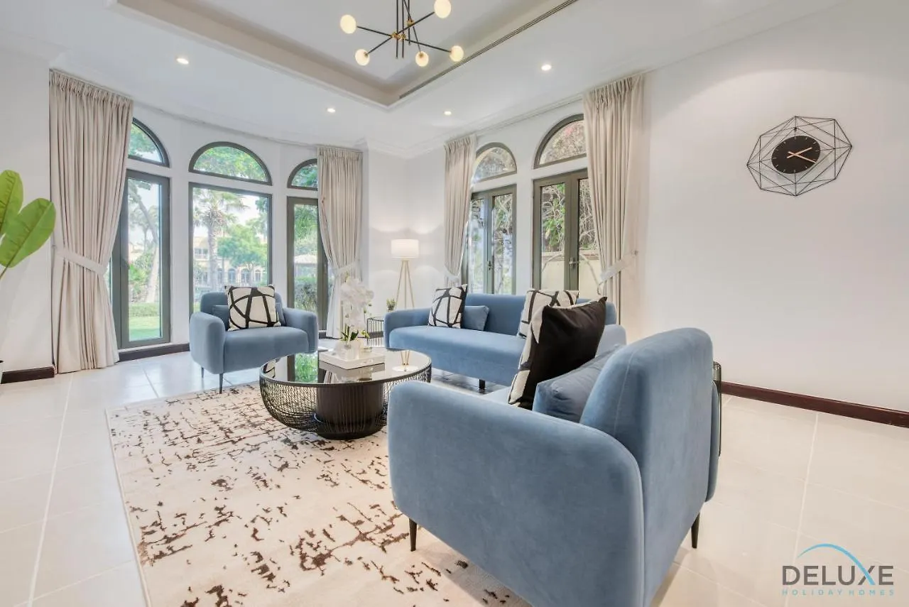 Splendid 5Br Villa At Canal Cove Palm Jumeirah By Deluxe Holiday Homes Dubai